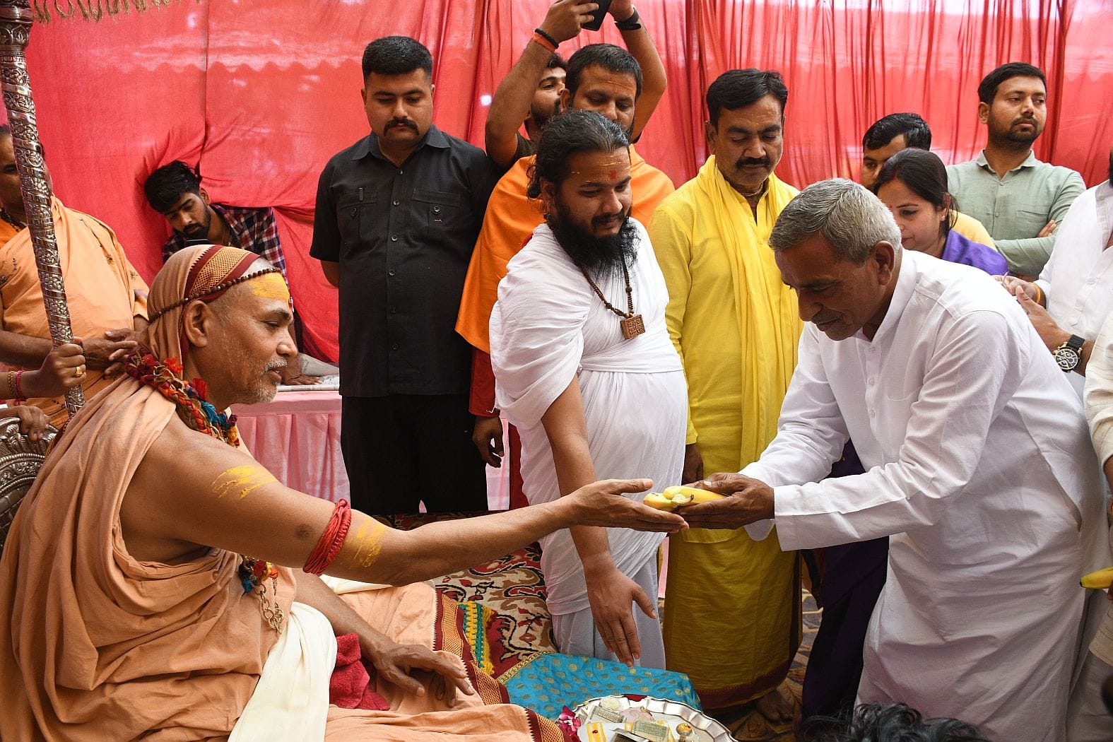 राजधानी में बृहस्पतिवार को शंकराचार्य स्वामी अविमुक्तेश्वरानंद सरस्वती ।