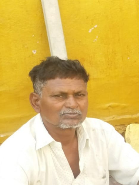 विष्णू पंडित, होटल संचालक, धारूहेड़ा
