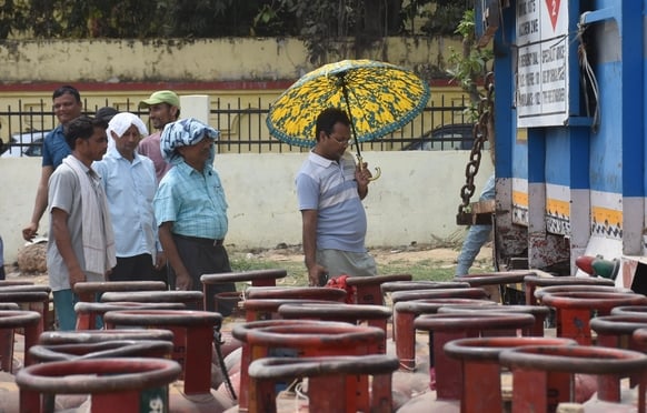 फैक्टरी में बंद उत्पादन। फैक्टरी में बंद उत्पादन।
