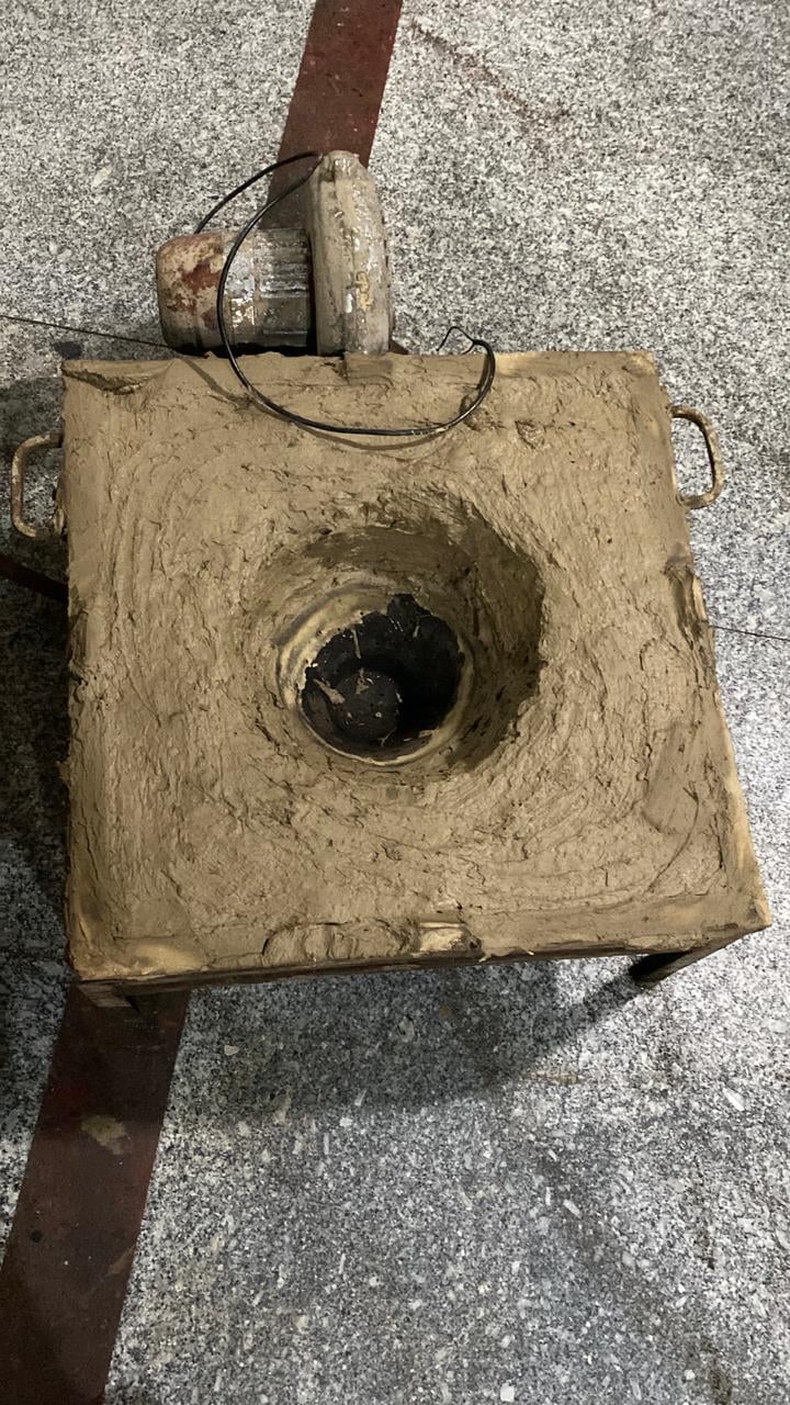 कुरुक्षेत्र। किरमिच रोड पर स्थित एक होटल में डीजल भट्टी पर तैयार की जा रही सब्जी । संवाद