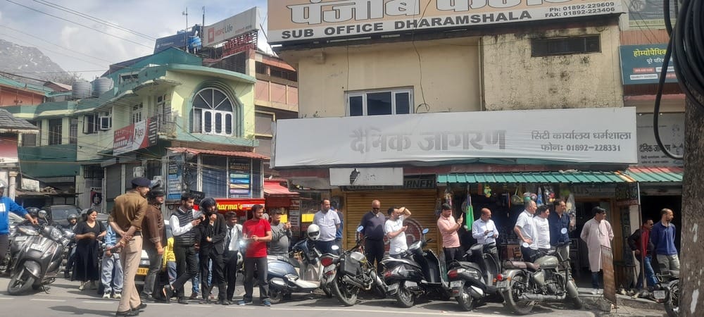 सोम थापा। सोम थापा।