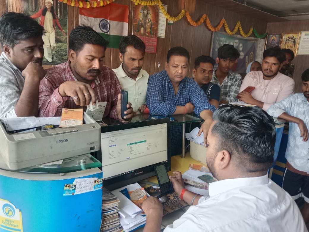 जाकिर अली जाकिर अली