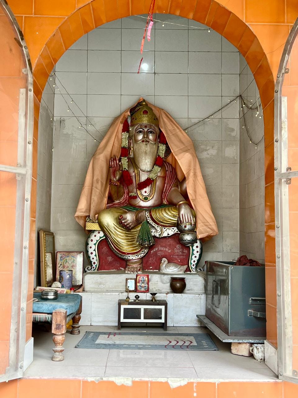 कुरुक्षेत्र। श्री विश्वकर्मा पांचाल धर्मशाला का बोर्ड।