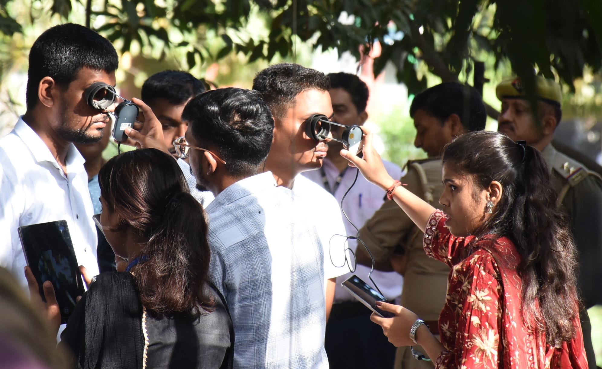 राजधानी के 54 परीक्षा केंद्रों पर हुई उपनिरीक्षक व समकक्ष पदों के लिए लिखित परीक्षा राजधानी के 54 परीक्षा केंद्रों पर हुई उपनिरीक्षक व समकक्ष पदों के लिए लिखित परीक्षा