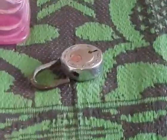 बालोद: बैंक मैनेजर के सूने मकान में धावा, बिजली काटकर सीसीटीवी किया ठप; लाखों के जेवरात पार बालोद: बैंक मैनेजर के सूने मकान में धावा, बिजली काटकर सीसीटीवी किया ठप; लाखों के जेवरात पार