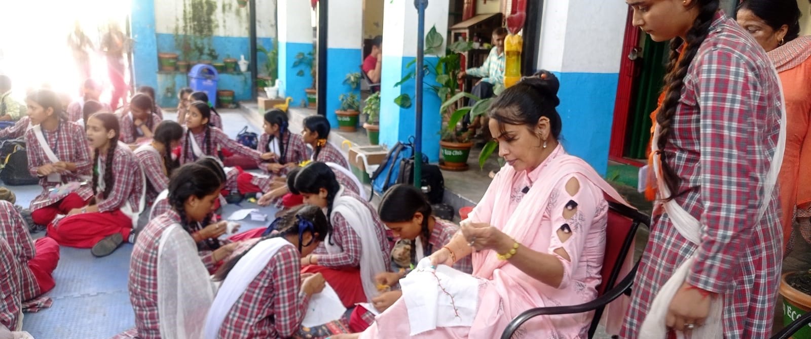 चमेश्नी निवासी लता। संवाद