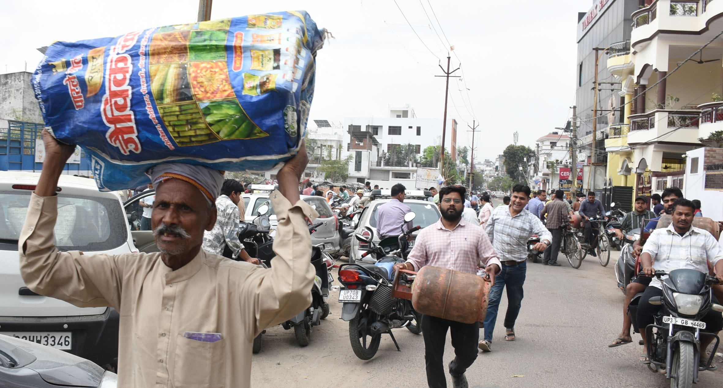 गैस संकट।