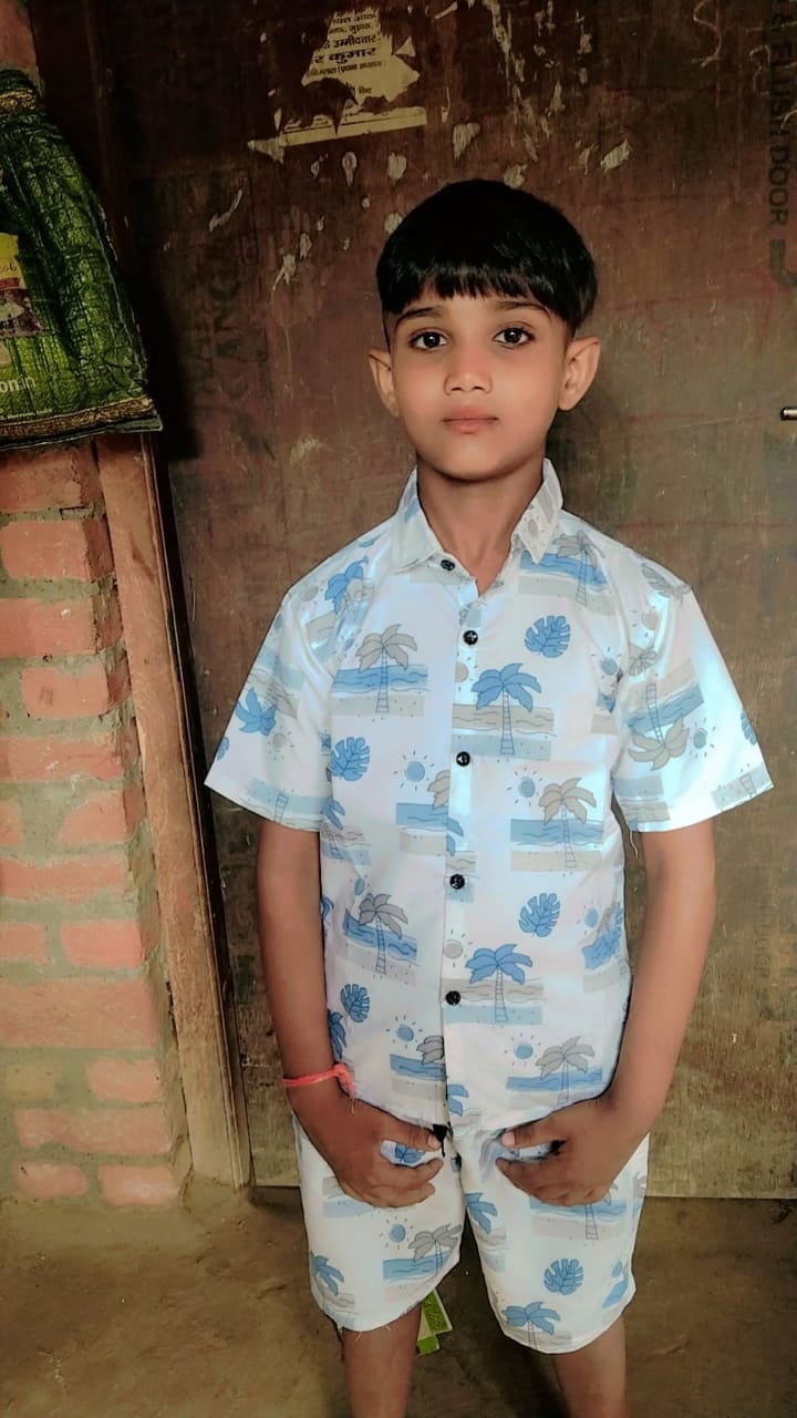 फोटो 41 आठपुरा में हुई घटना के बाद मौके पर पहुंची पुलिस। संवाद फोटो 41 आठपुरा में हुई घटना के बाद मौके पर पहुंची पुलिस। संवाद