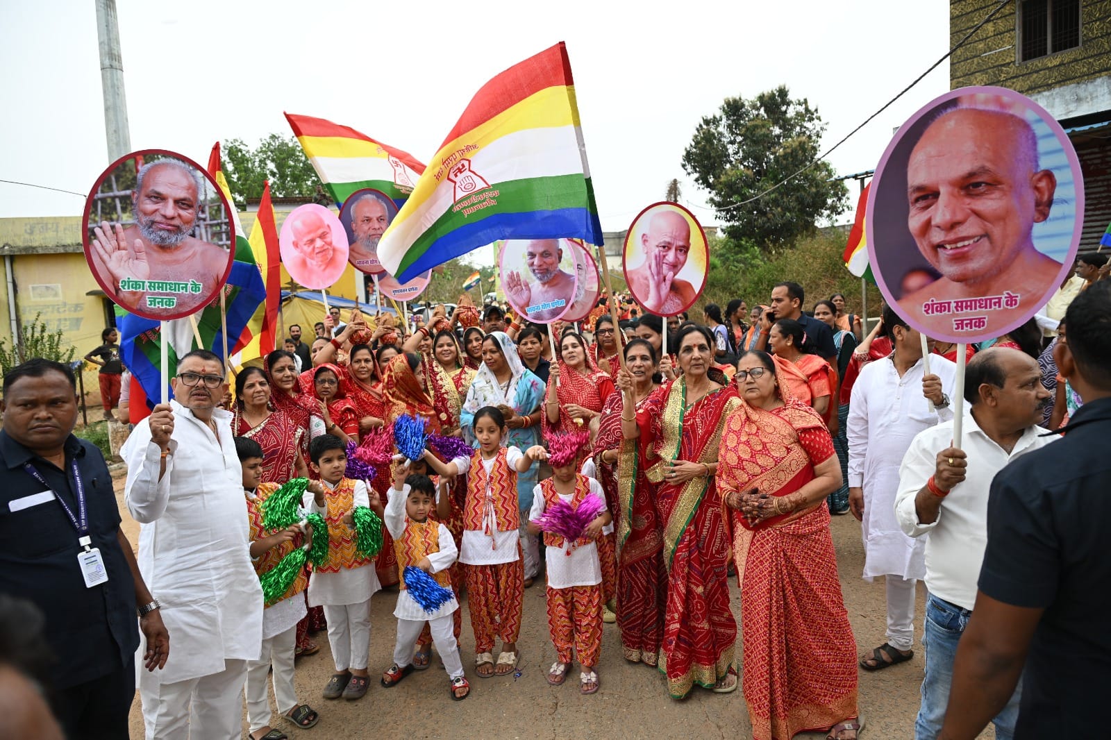 वीडियो : मीडिया से चर्चा करते हुए जैन मुनिश्री प्रमाण सागर महाराज 