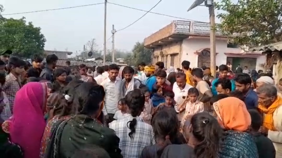 पुलिस ग्रामीण झड़प एक की मौत