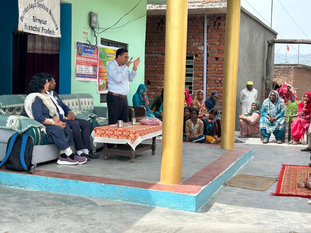 पांवटा साहिब के सैनवाला में जिला विधिक सेवा प्राधिकरण सिरमौर की तरफ से आयोजित जागरूकता शिविर मे पांवटा साहिब के सैनवाला में जिला विधिक सेवा प्राधिकरण सिरमौर की तरफ से आयोजित जागरूकता शिविर मे