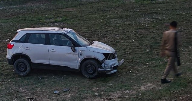 कटरा में हुए हादसे के बाद मौके पर पहुंच जांच करती पुलिस। स्रोत: जागरुक पाठक