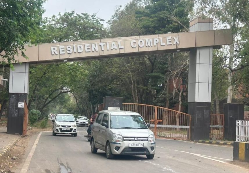 1-पीजीआईएमएस की श्याम लाल बिल्डिंग। संवाद