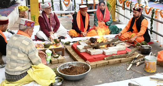 छोटी काशी मंडी के सेरी मंच पर धर्म संघ भूतनाथ मंदिर की ओर से आयोजित हिंदू नव वर्ष के कार्यक्रम छोटी काशी मंडी के सेरी मंच पर धर्म संघ भूतनाथ मंदिर की ओर से आयोजित हिंदू नव वर्ष के कार्यक्रम