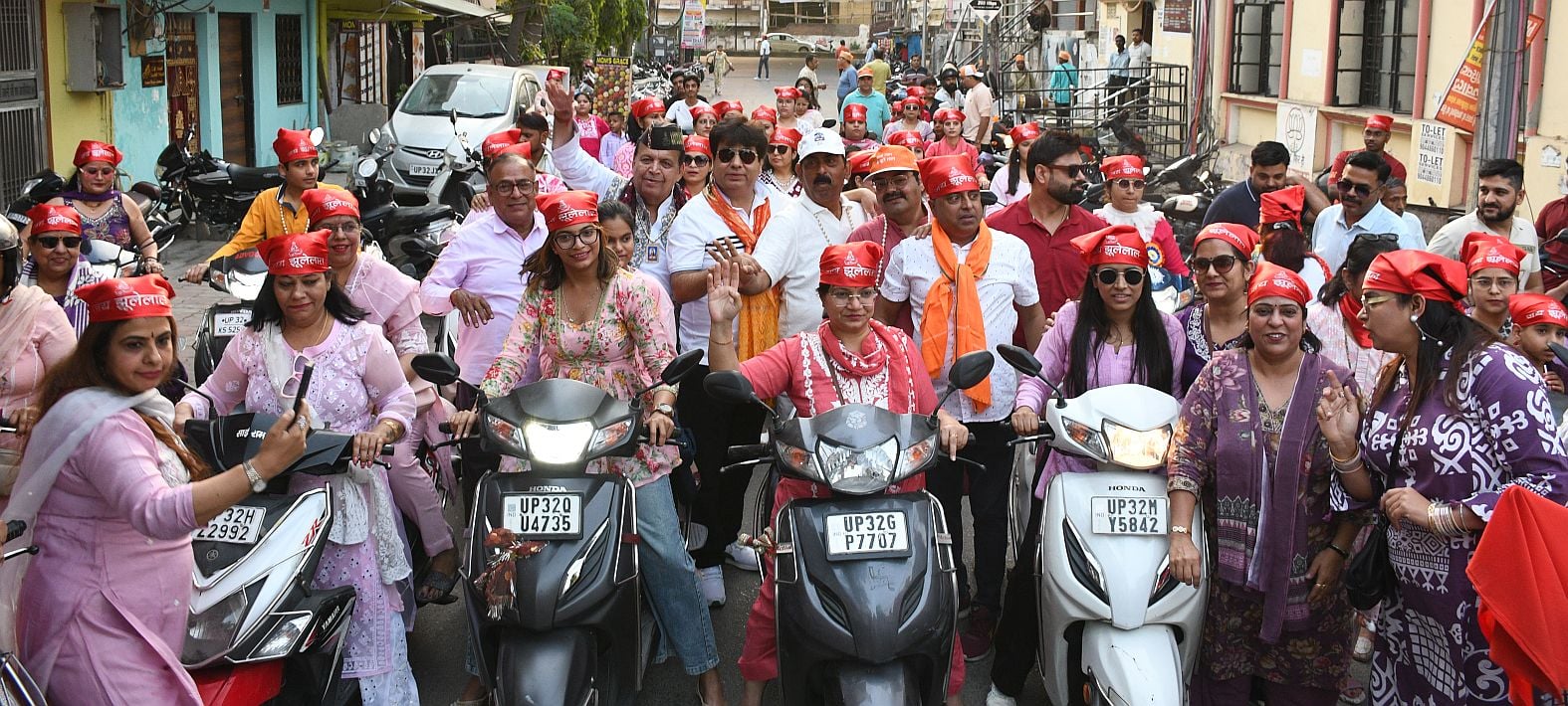 झूलेलाल धर्मशाला से निकाली स्कूटर रैली