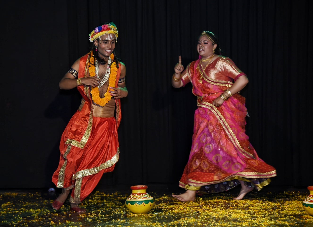 नाट्य मंचन में दिखा श्रीकृष्ण का संघर्ष