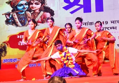 शैलपुत्री के चरणों में नतमस्तक हुई राजधानी