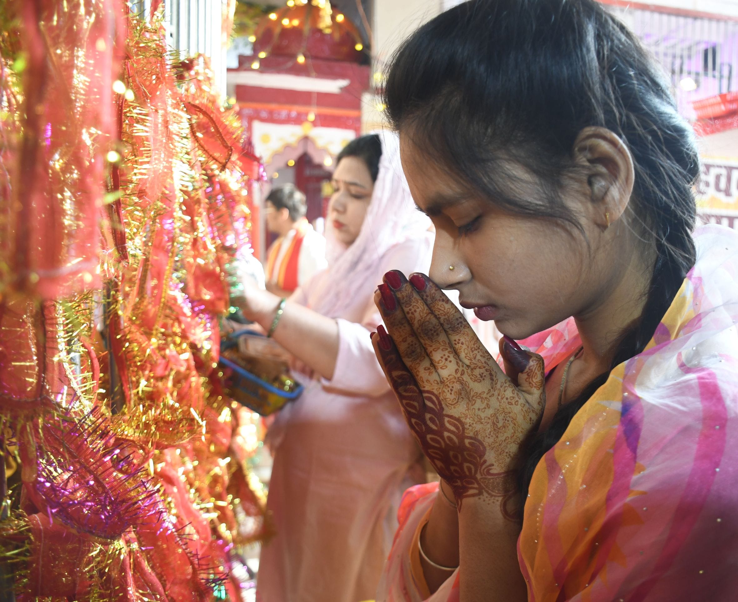 शैलपुत्री के चरणों में नतमस्तक हुई राजधानी