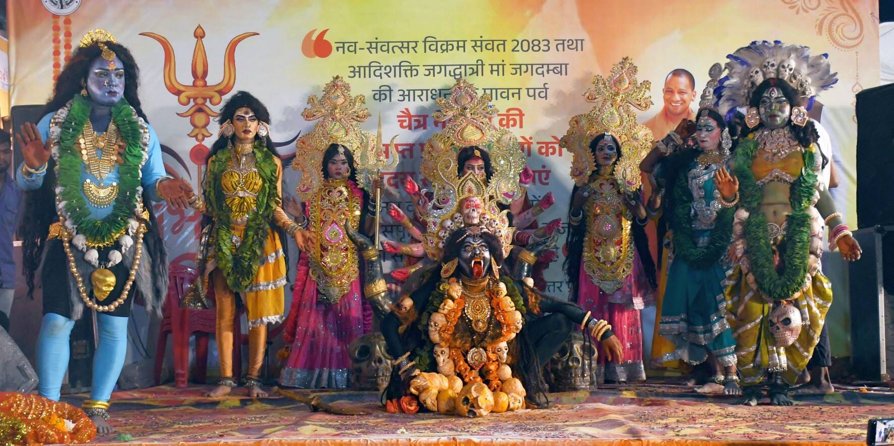 शैलपुत्री के चरणों में नतमस्तक हुई राजधानी