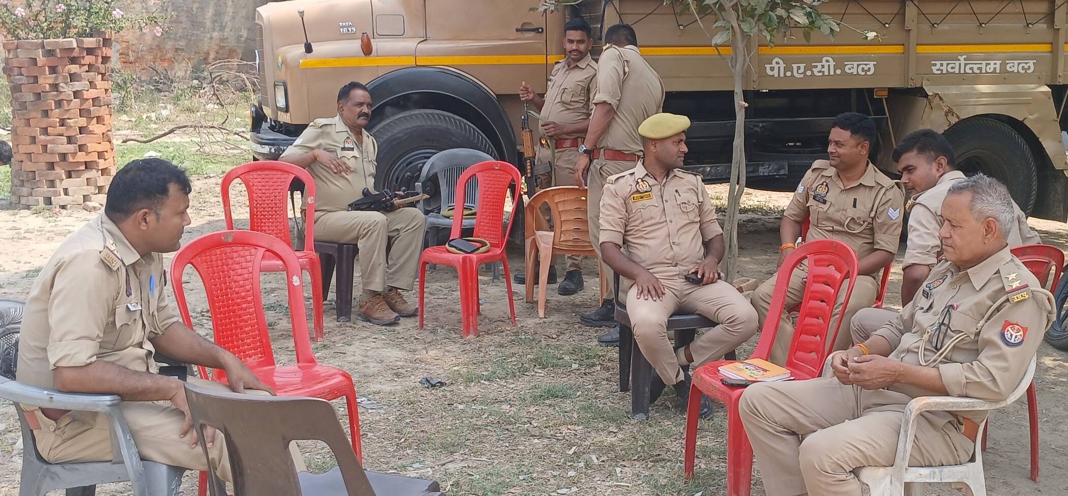 फ़ोटो-26-घायल ग्राम प्रधान। संवाद