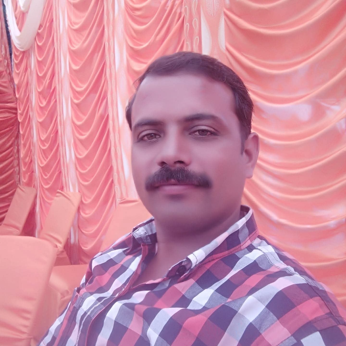 आदित्य ठाकुर आदित्य ठाकुर