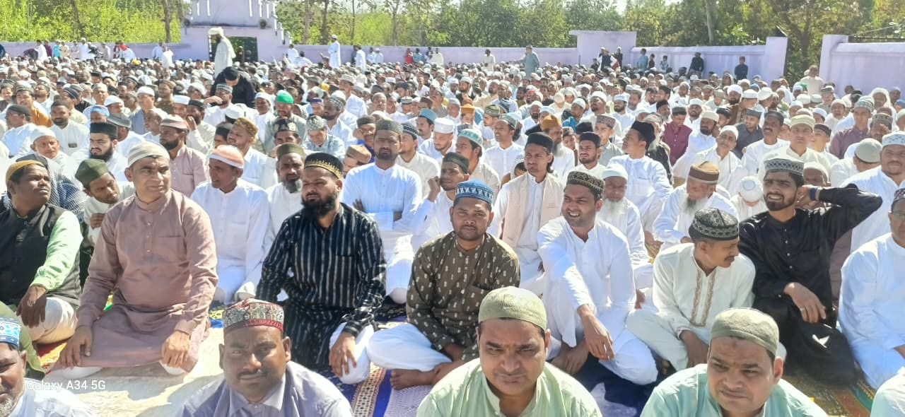 बच्चों के चेहरे पर दिखी ईद पर्व की खुशी संवाद