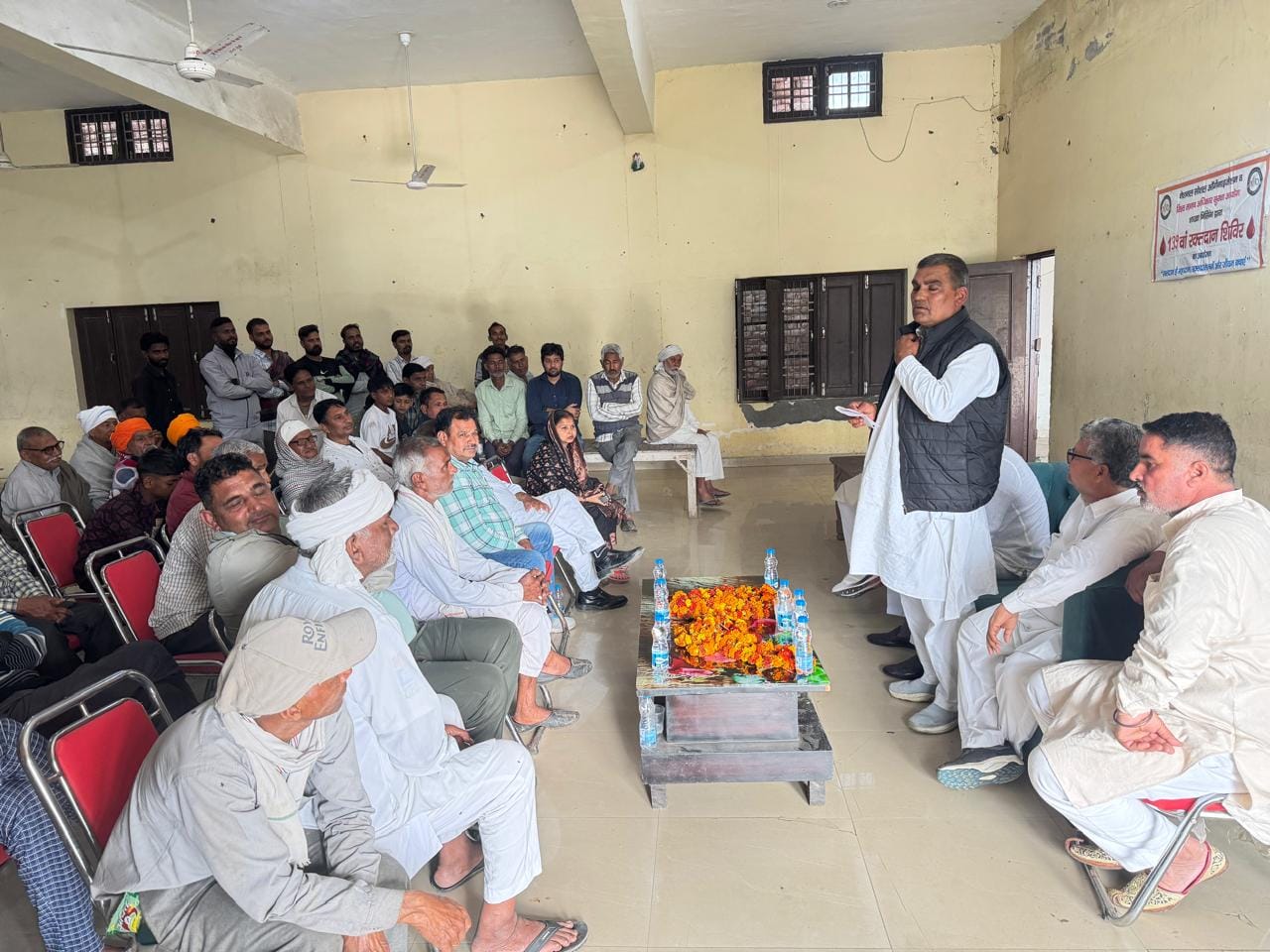 अलीशा का स्वागत करते परिजन स्वयं