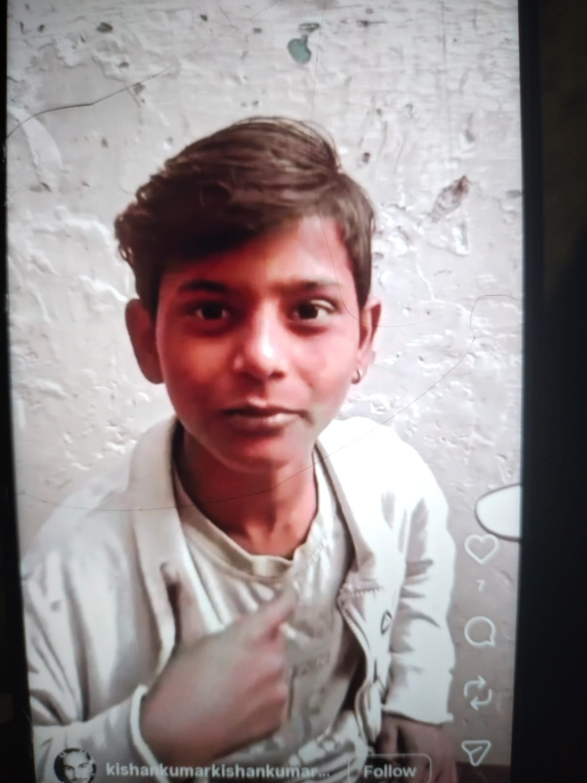 हर्षित और राहुल। 