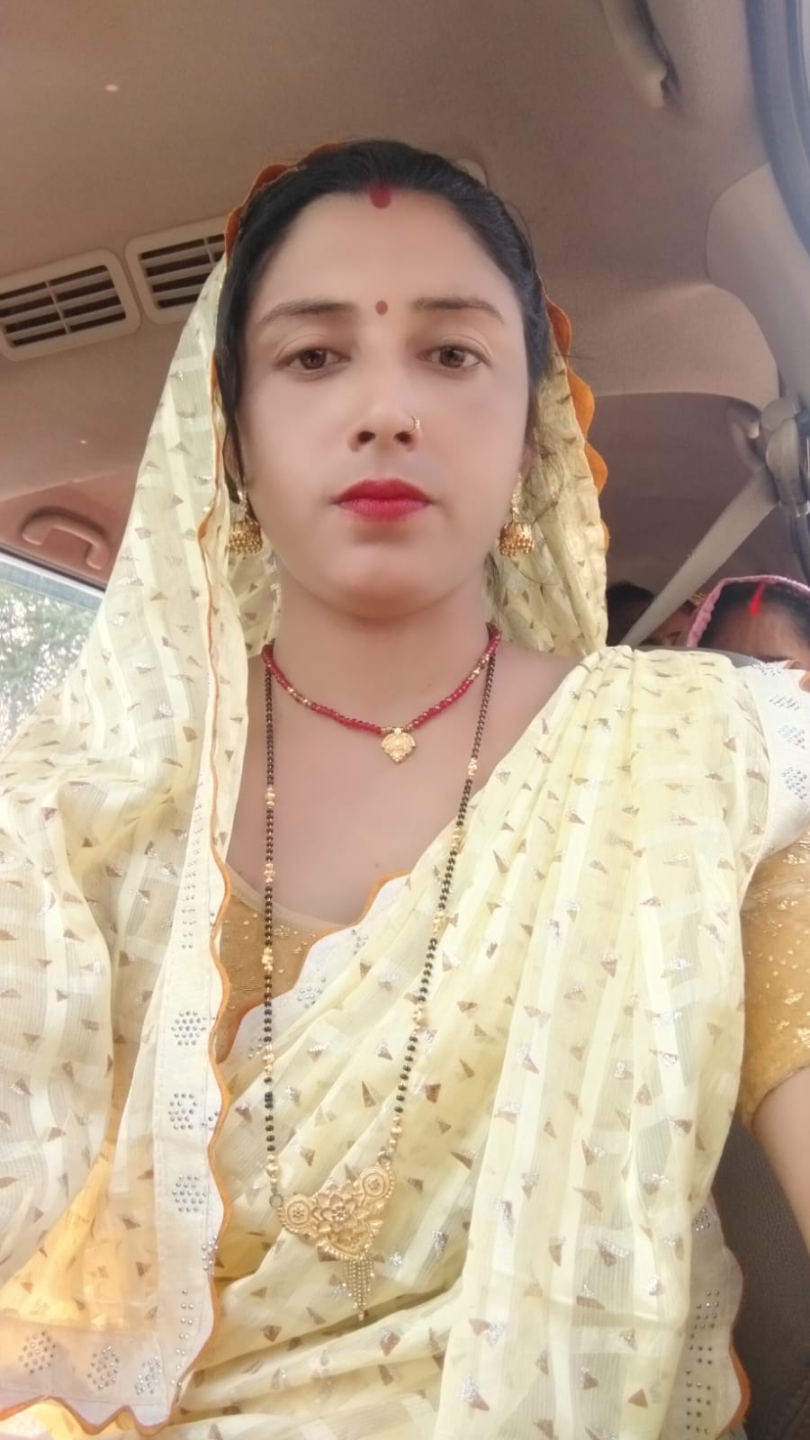 सरोज देवी, विद्युत सखी
