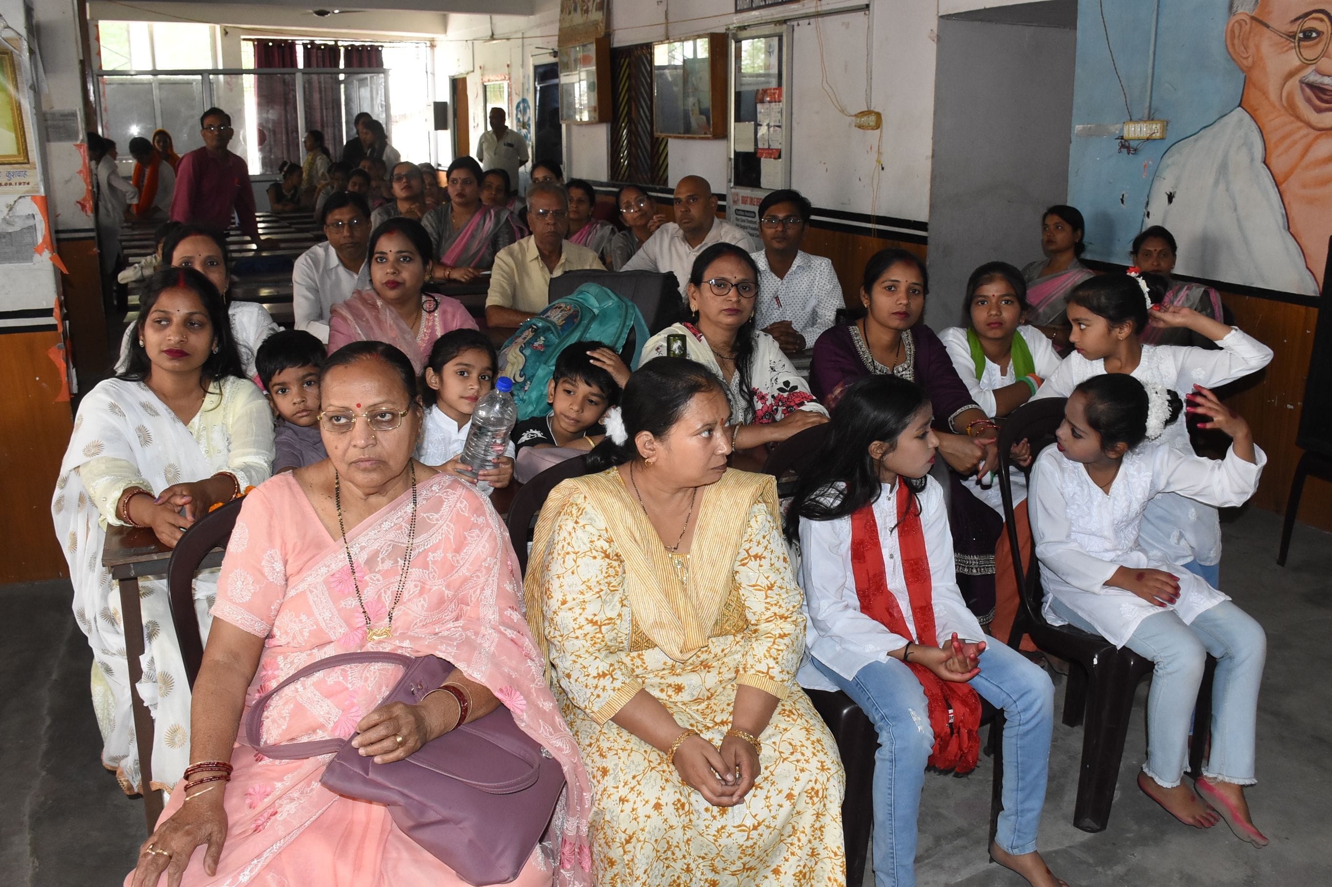 डॉ. दरबारी लाल अस्थाना की पुण्यतिथि पर स्मृति समारोह आयोजित किया गया।