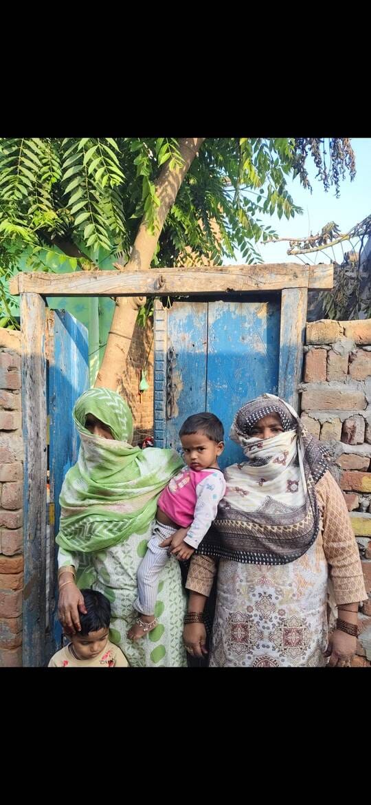 देश विरोधी गतिविधियों के आरोप में पकड़ा गया शामली का समीर। पुलिस