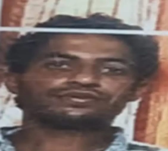 22-रोहतक के पुलिस अधीक्षक कार्यालय में कोलकाता में पंकज की मौत के बाद एसी से मिलने पहुंचे गांधी 22-रोहतक के पुलिस अधीक्षक कार्यालय में कोलकाता में पंकज की मौत के बाद एसी से मिलने पहुंचे गांधी