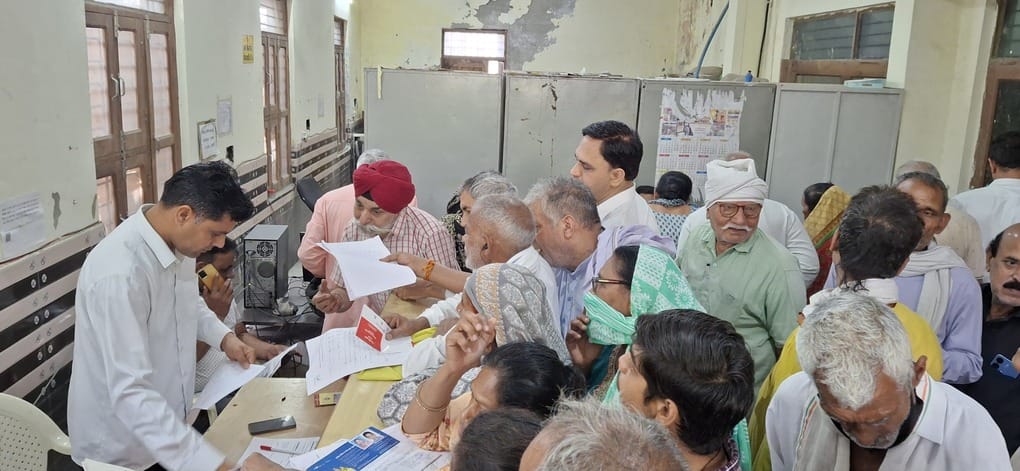 फोटो 81: सुशीला देवी फोटो 81: सुशीला देवी