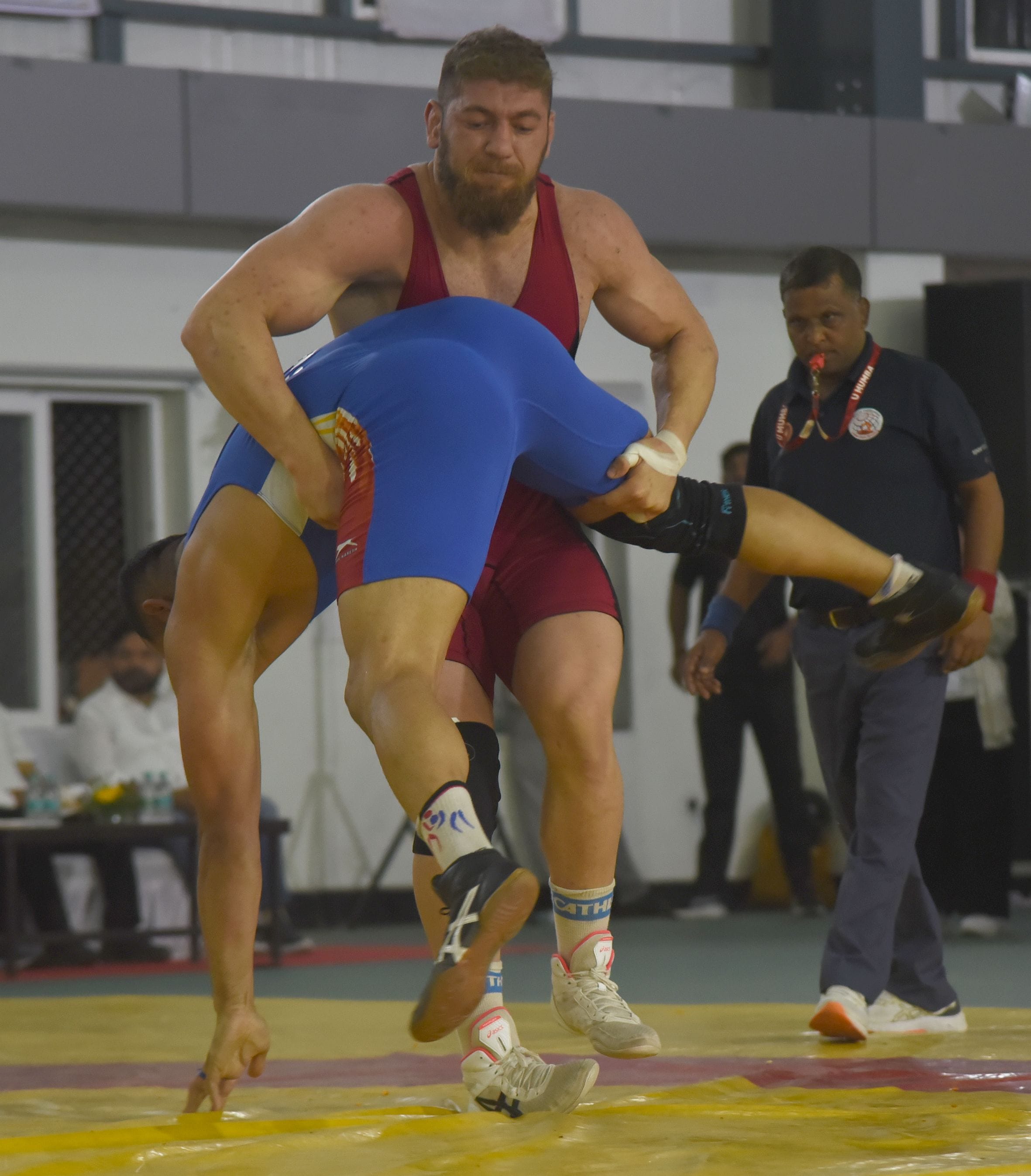 रेसलिंग गोल्ड कप में भिड़ते ईरान और भारत के पहलवान