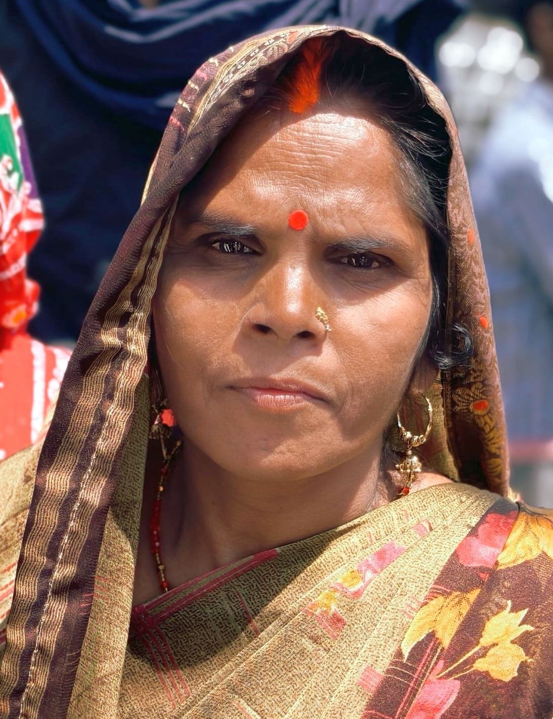 विद्युत उपकेंद्र में मांगो को लेकर प्रदर्शन करते लोग। संवाद विद्युत उपकेंद्र में मांगो को लेकर प्रदर्शन करते लोग। संवाद