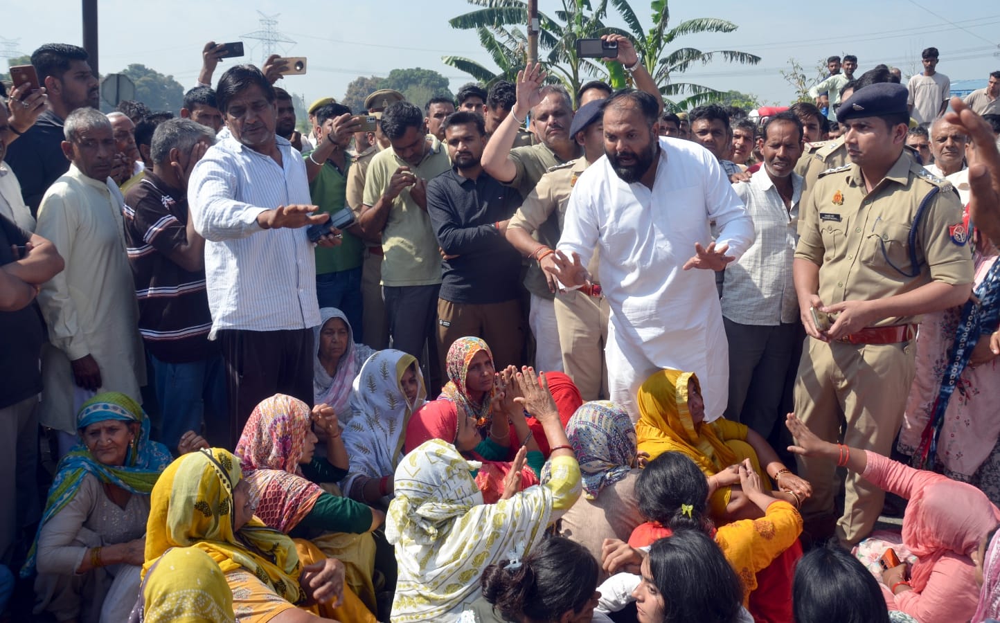 तलवा माजरा निवासी अभि मलिक का फाइल फोटो ।