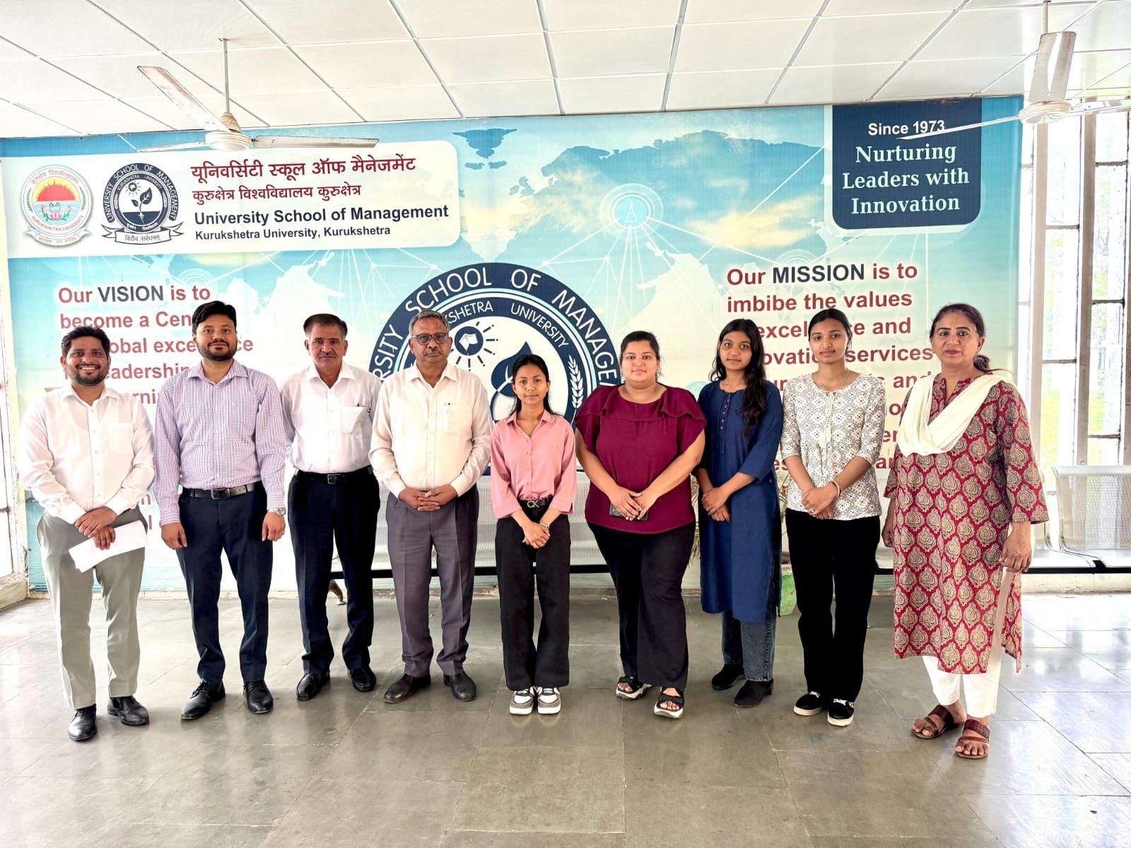 । कुरुक्षेत्र ।कुवि के यूएसएम विभाग के चयनित छात्र और शिक्षक। संवाद
