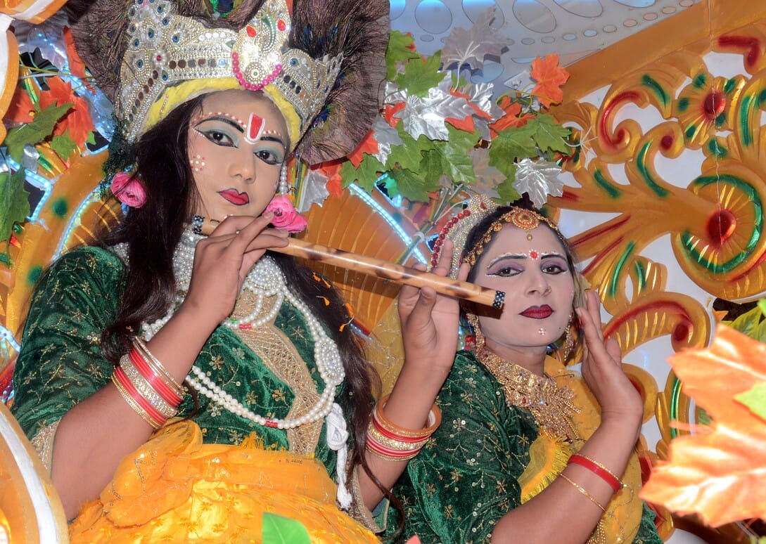 कांधला में श्री राम नवमी पर शोभा यात्रा में शामिल श्रद्धालु । संवाद कांधला में श्री राम नवमी पर शोभा यात्रा में शामिल श्रद्धालु । संवाद