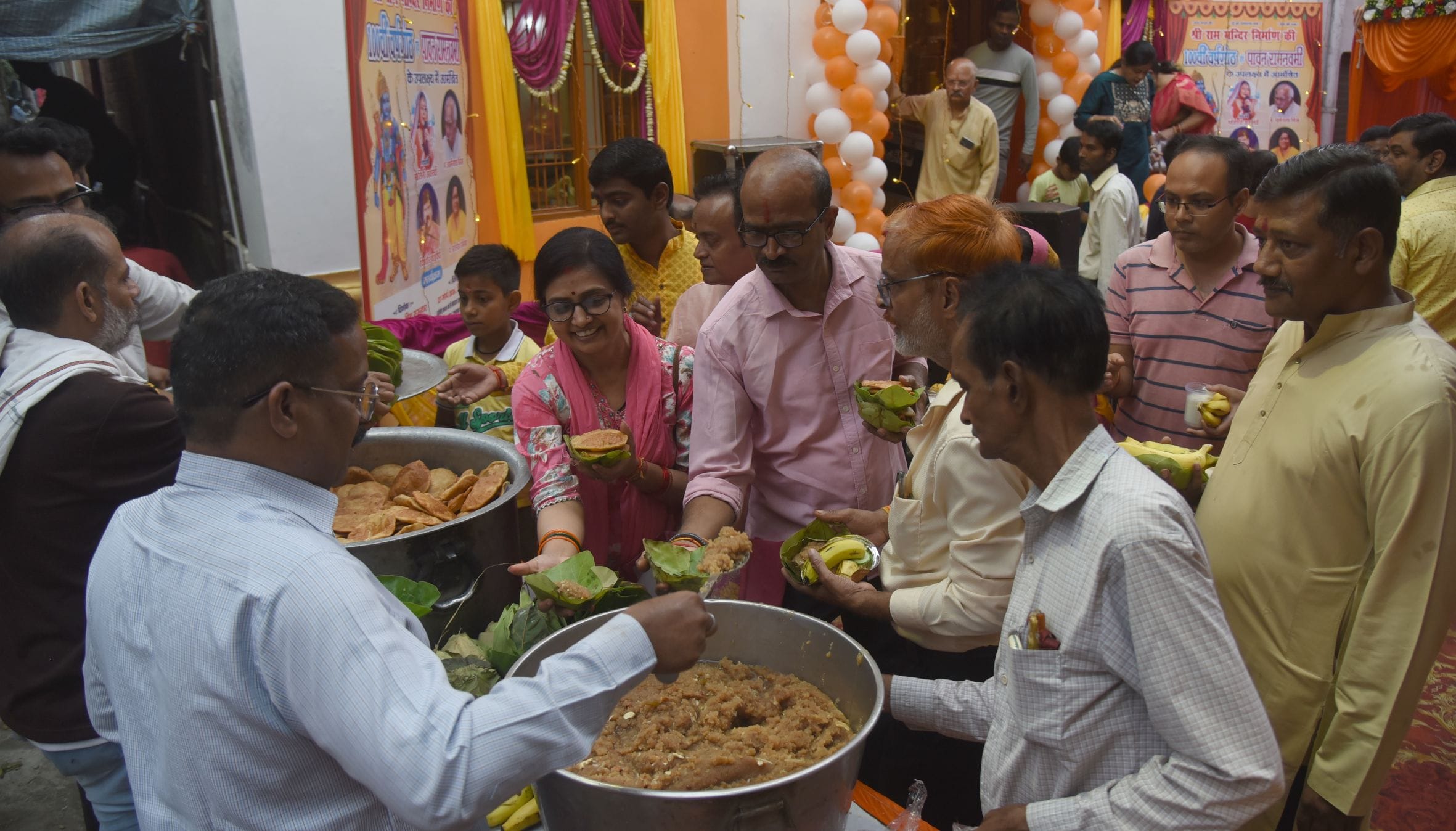 मंदिर की 100वीं वर्षगांठ हुआ रामचरितमानस पाठ मंदिर की 100वीं वर्षगांठ हुआ रामचरितमानस पाठ