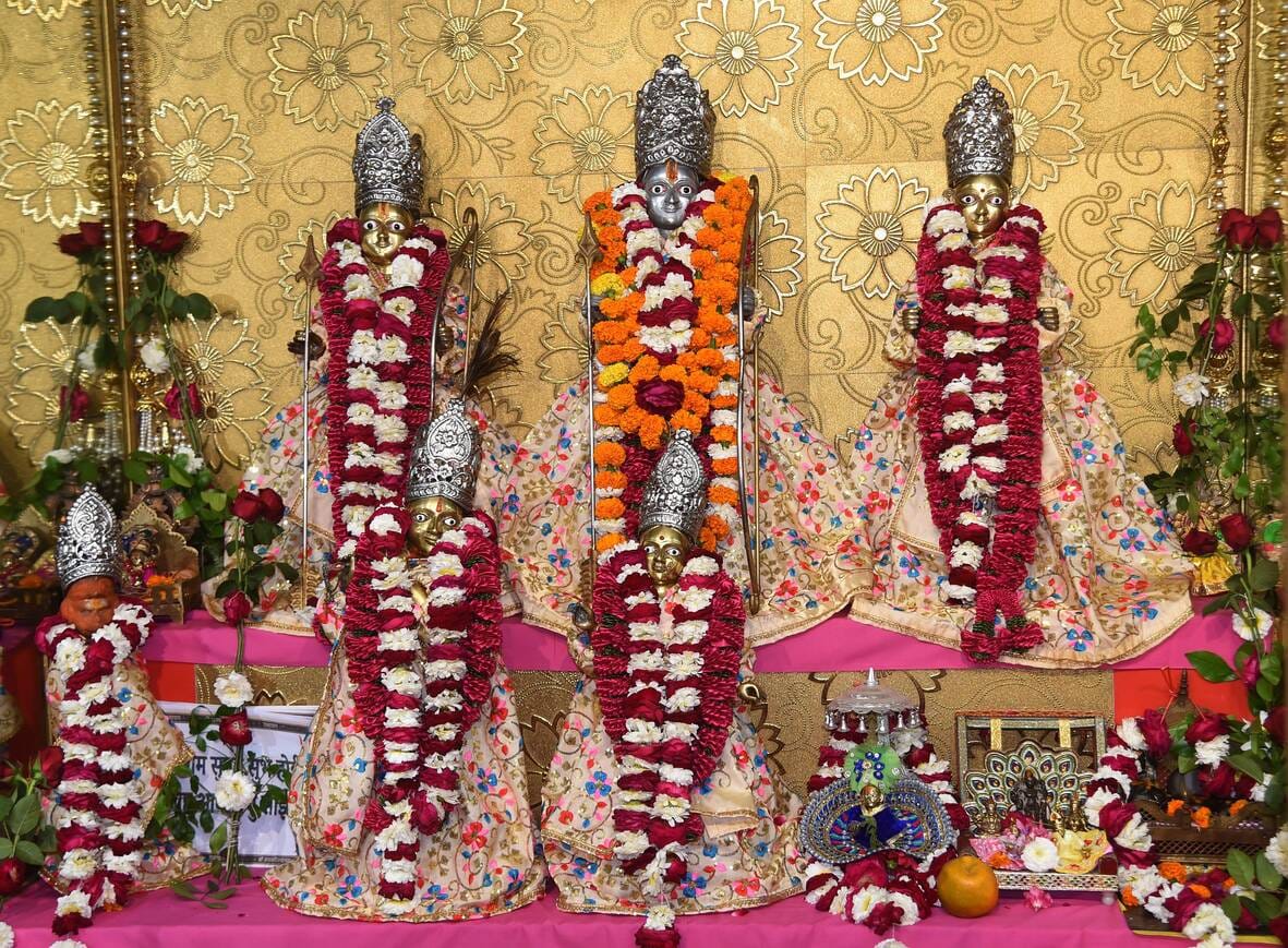 मंदिर की 100वीं वर्षगांठ हुआ रामचरितमानस पाठ मंदिर की 100वीं वर्षगांठ हुआ रामचरितमानस पाठ