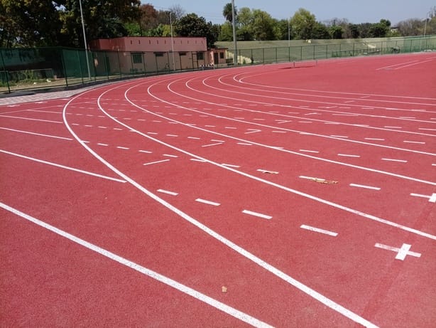 कैलाश प्रकाश स्पोर्ट्स स्टेडियम में तैयार हुआ सिंथेटिक ट्रैक और शाटपुट ट्रैक