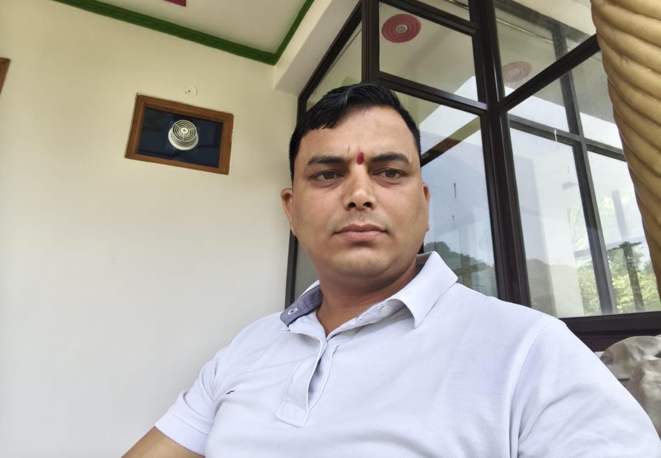 दाड़लाघाट बस स्टैंड स्थित पुराने थाना भवन में शुरू हुई सामाजिक गतिविधियां। दाड़लाघाट बस स्टैंड स्थित पुराने थाना भवन में शुरू हुई सामाजिक गतिविधियां।