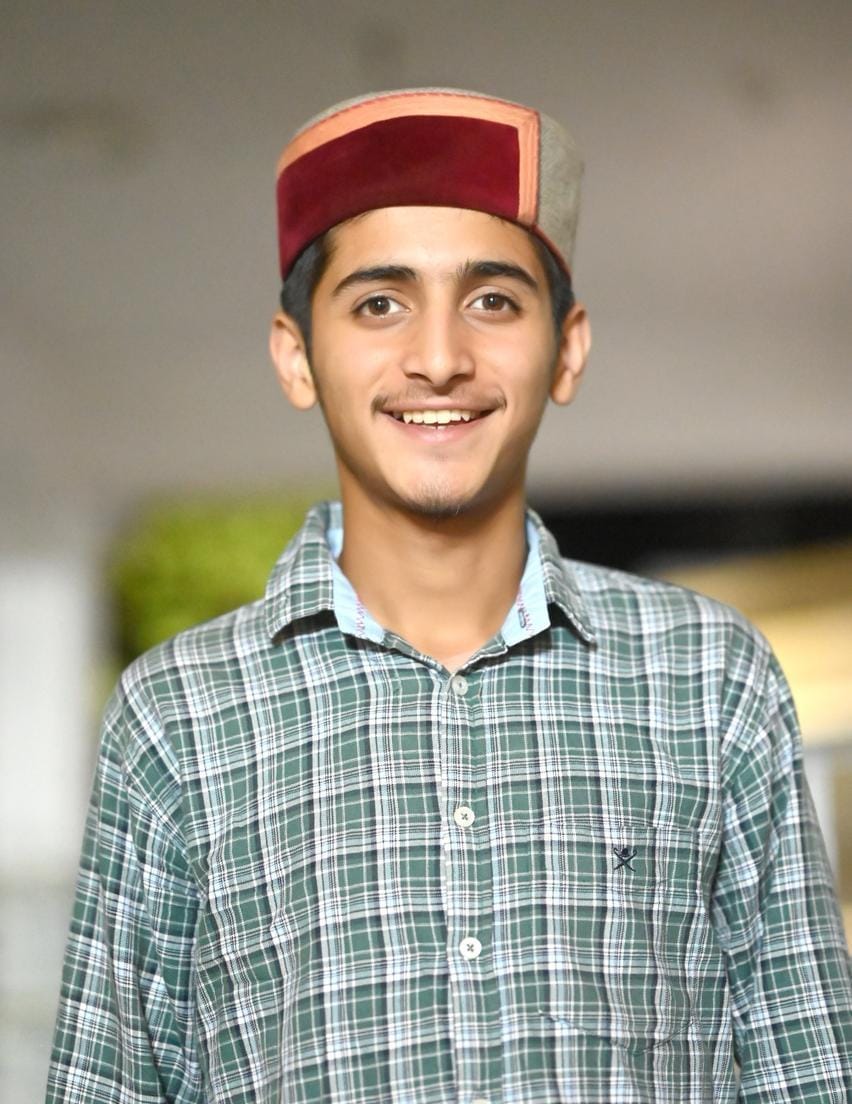 दाड़लाघाट बस स्टैंड स्थित पुराने थाना भवन में शुरू हुई सामाजिक गतिविधियां। दाड़लाघाट बस स्टैंड स्थित पुराने थाना भवन में शुरू हुई सामाजिक गतिविधियां।