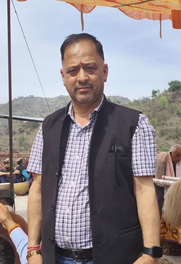 दाड़लाघाट बस स्टैंड स्थित पुराने थाना भवन में शुरू हुई सामाजिक गतिविधियां। दाड़लाघाट बस स्टैंड स्थित पुराने थाना भवन में शुरू हुई सामाजिक गतिविधियां।