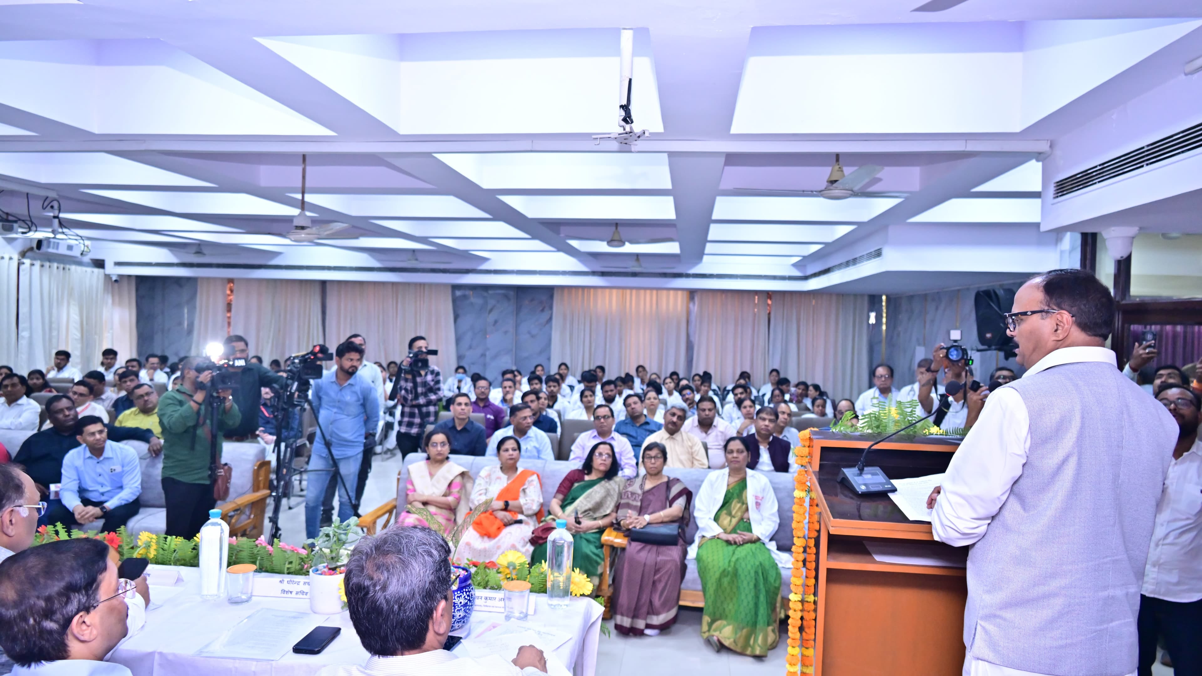 कार्यक्रम में डिप्टी सीएम ब्रजेश पाठक। कार्यक्रम में डिप्टी सीएम ब्रजेश पाठक।