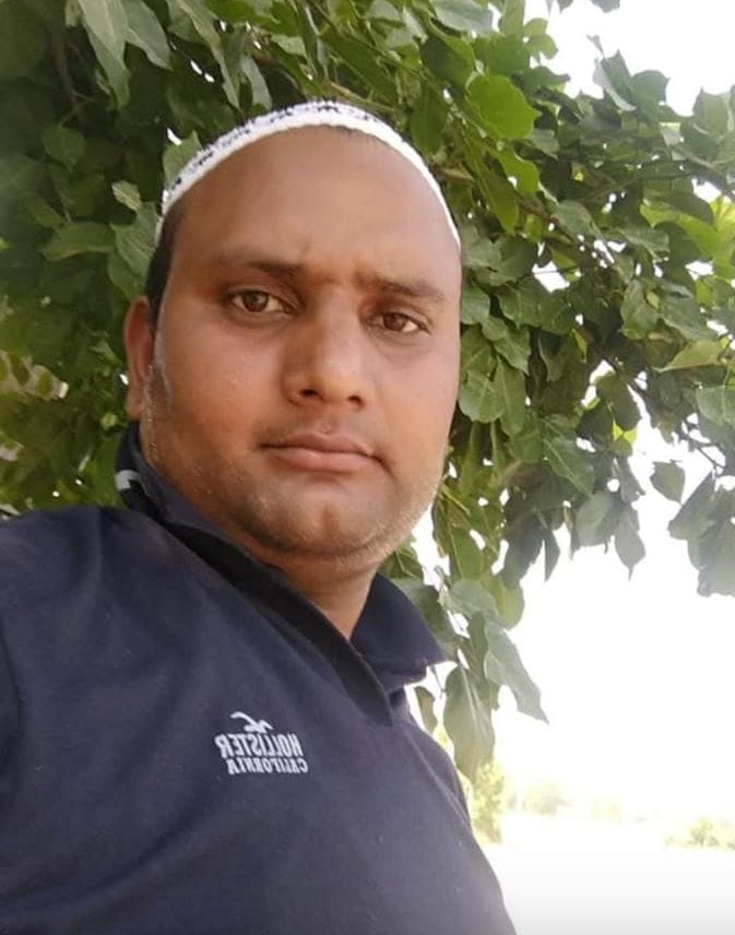 शाहपुर । सोरम गेट पर हुए हादसे में क्षतिग्रस्त कार ।फोटो स्रोत सोशल मीडिया