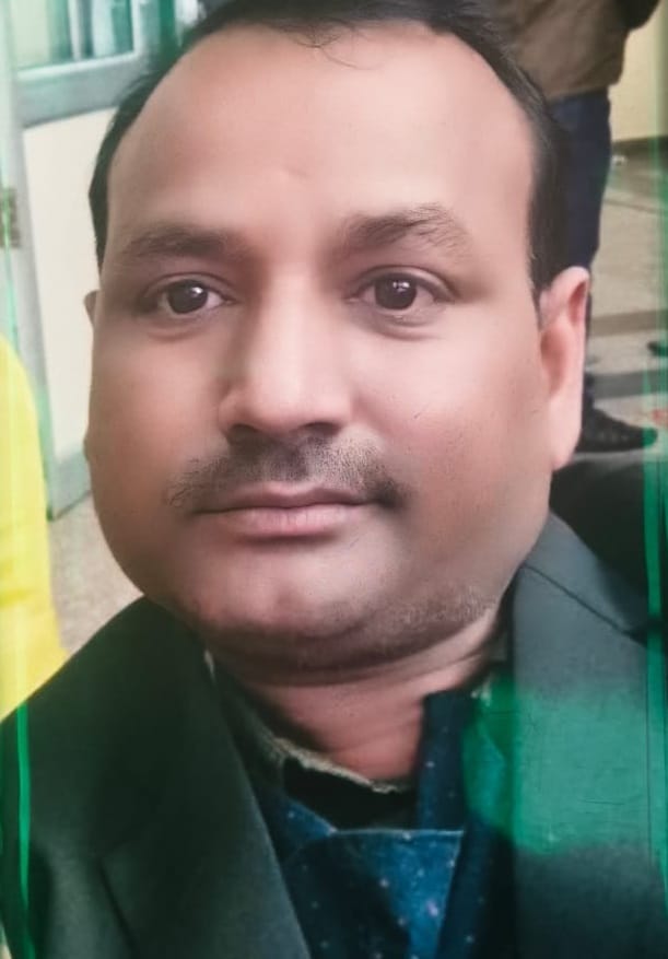 विपिन कुमार यादव व अनिल कुमार वर्मा की फाइल फोटो।