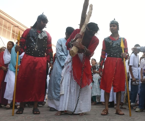 आयोजनों के जरिये प्रभु यीशु को याद किया गया। आयोजनों के जरिये प्रभु यीशु को याद किया गया।