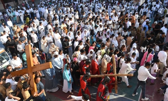 आयोजनों के जरिये प्रभु यीशु को याद किया गया। आयोजनों के जरिये प्रभु यीशु को याद किया गया।