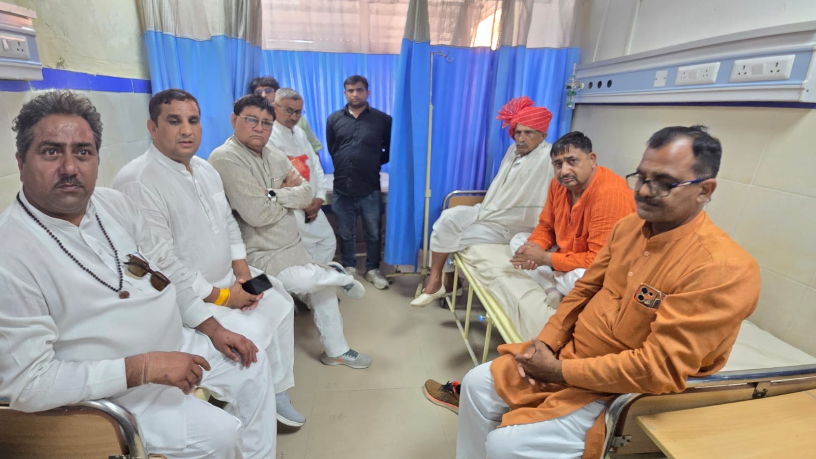 05jjrp11- सिविल अस्पताल में उपचाराधीन भाजपा नेता संत सुरेहती। संवाद